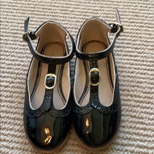 Zara girls black patent Mary Janes.